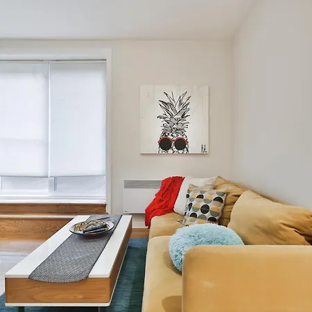 Stunning Condos On St Denis Montreal Exterior photo